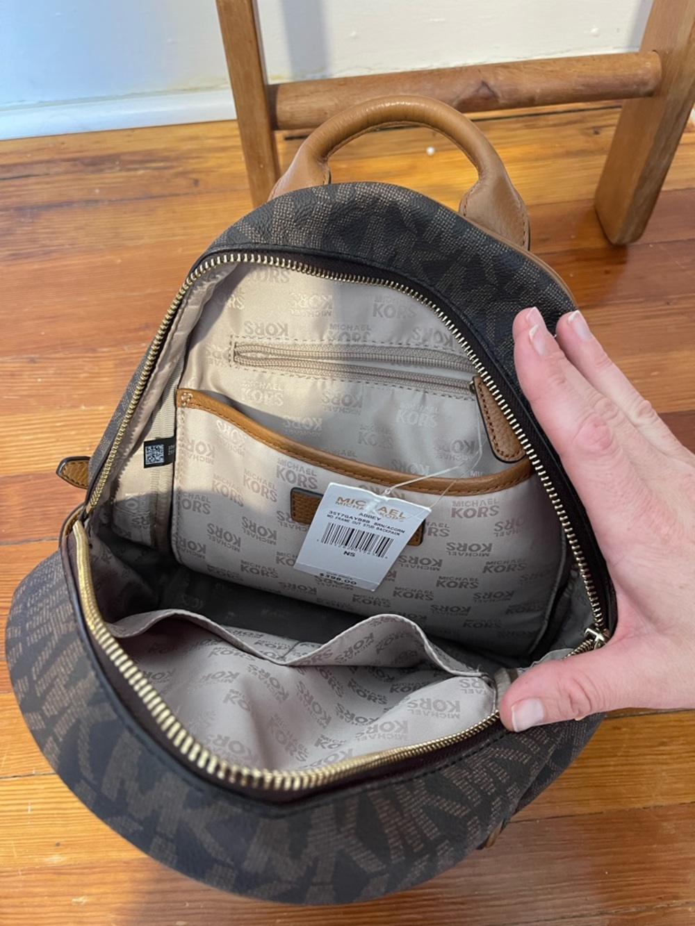 MICHAEL Michael Kors Abbey Studded Backpack NWT - Picture 3 of 6